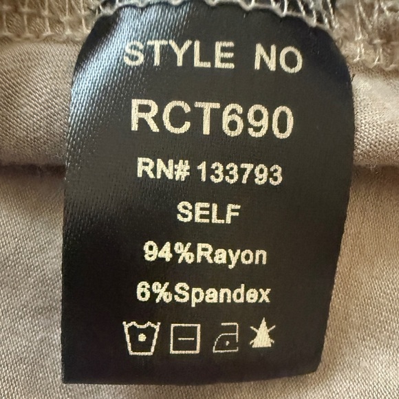 POL Soft Beige Blouse with Lace Details - Picture 6 of 6